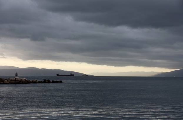 Rijeka: Tamno nebo nad Kvarnerom