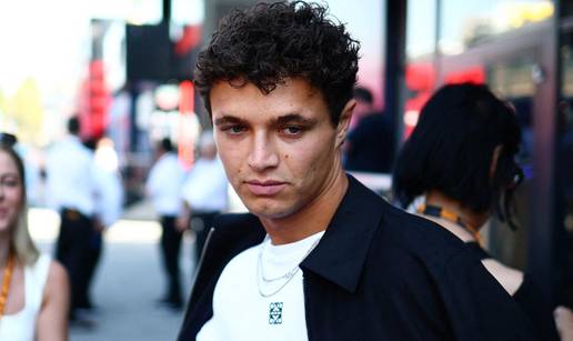 F1 prvak na &zcaron;estokom udaru Argentinaca! I tamo&scaron;nji ministar opleo po McLarenovom adutu