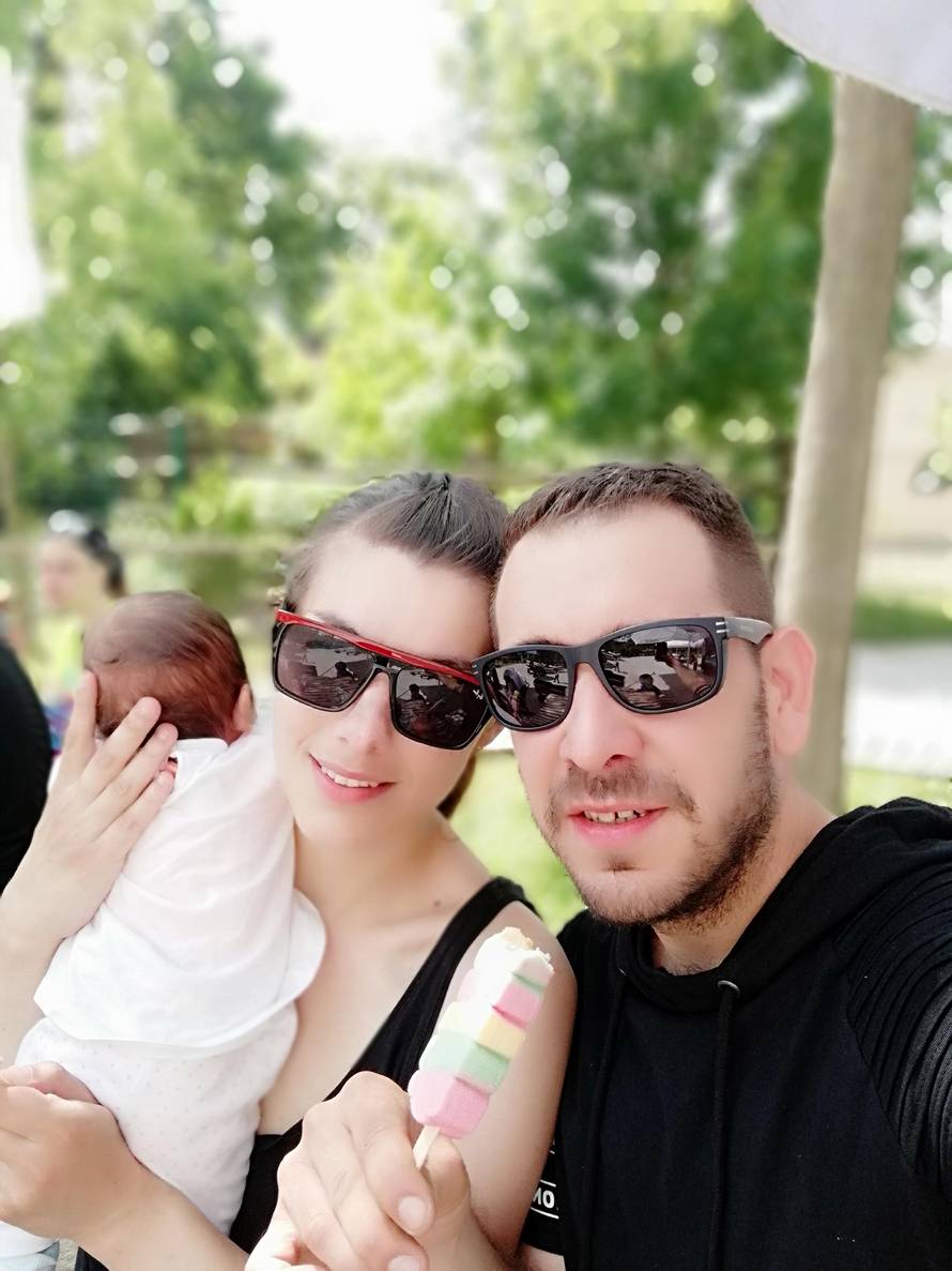 Playboy zečica u novom spotu harmonikaša Samira Nurkića...