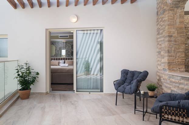 FOTO Ova kuća za odmor blizu Zadra nema niti jedan 'ravni' zid, a noćenje stoji 1100 eura