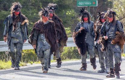 'Ljudožderi' siju strah u šumi: Prolaznici se prepali plemena