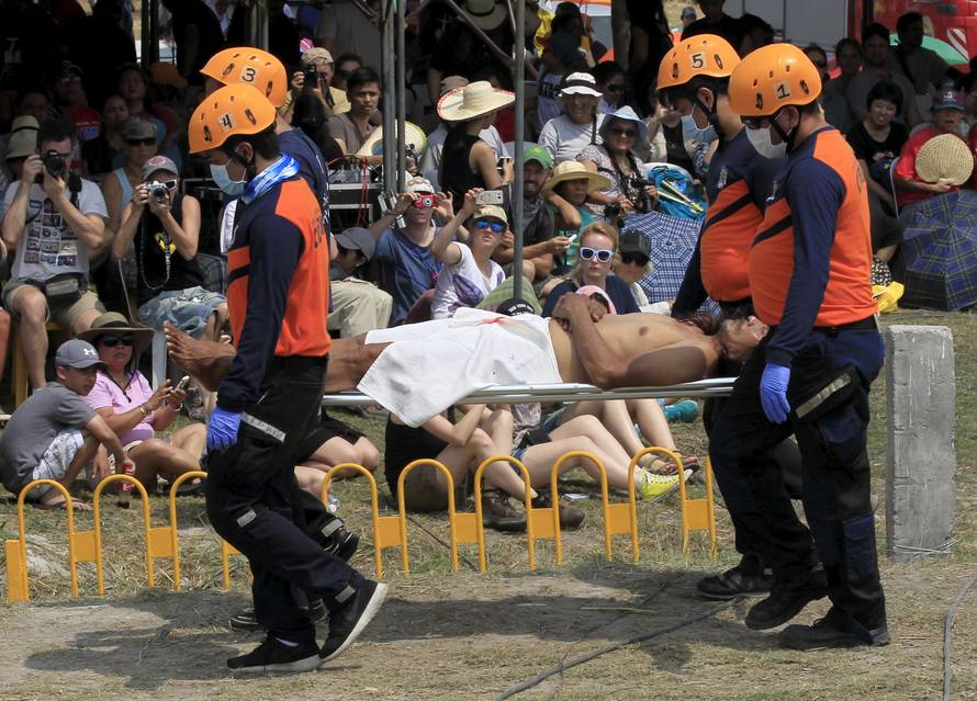 Razapeli ga 30. put: Sve mi je bolnije, na čavlima ostaje meso