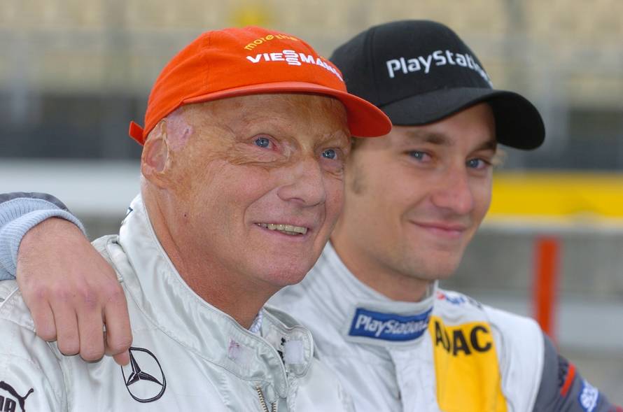 Niki Lauda died.