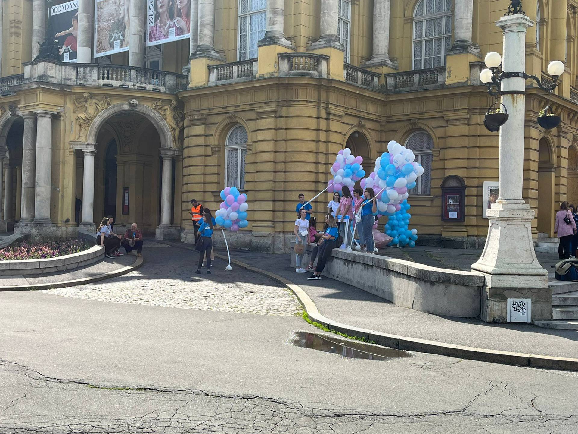 U tijeku Hod za život u Zagrebu, organizatori tvrde: 'Okupili smo se kako bismo pokazali ljubav'