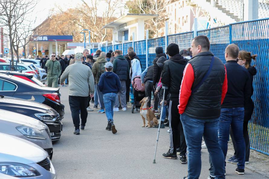 Zagreb: Počela prodaja ulaznica za nogometnu utakmicu Dinama i Lokomotive