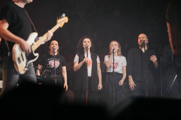 Thompson drugu večer zaredom napunio riječku Dvoranu mladosti: Pogledajte atmosferu