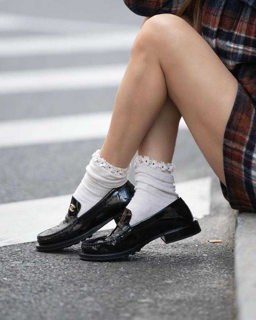 Severina objavila fotografiju na kojoj nosi čarape iz 1998., a iza nje kombi policije: Tko zna, zna!