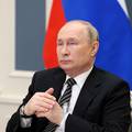Putin se trudi održati privid normalnosti dok rat bjesni