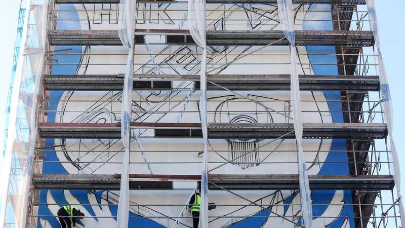 FOTO Armada radi veličanstveni mural voljenom klubu. Evo kako izgleda ogromni grb Rijeke...
