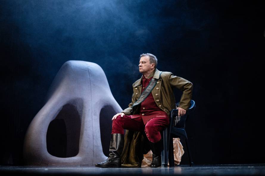 Cyrano de Bergerac napokon u Gavelli, igra ga Ozren Grabarić u režiji Aleksandra Popovskog