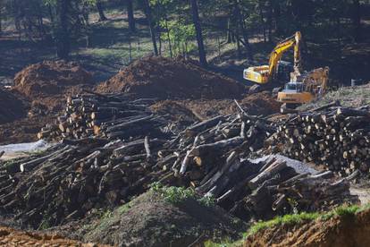 FOTO Pogledajte kako izgleda klizište na Pantovčaku: Veličine je čak 13 nogometnih igrališta!