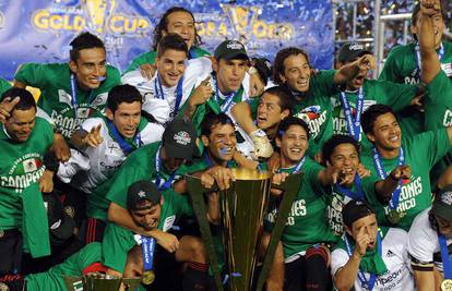 Golijada: Meksiko preokretom protiv SAD-a obranio Gold Cup 