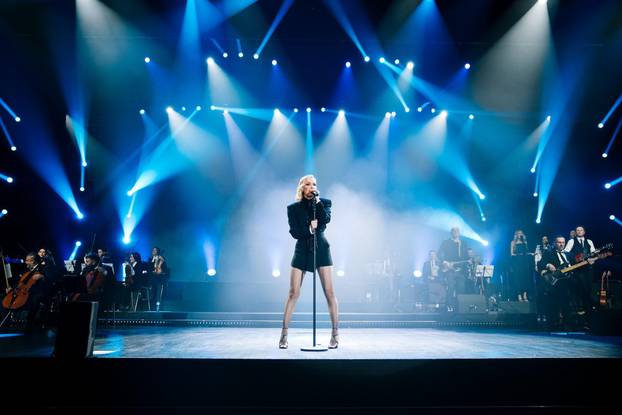 FOTO Sve Rozgine kombinacije iz beogradskog Sava centra: Iz publike ju je gledao i dečko...