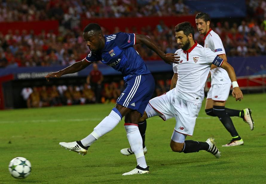 Sevilla v Olympique Lyon - UEFA Champions League group stage