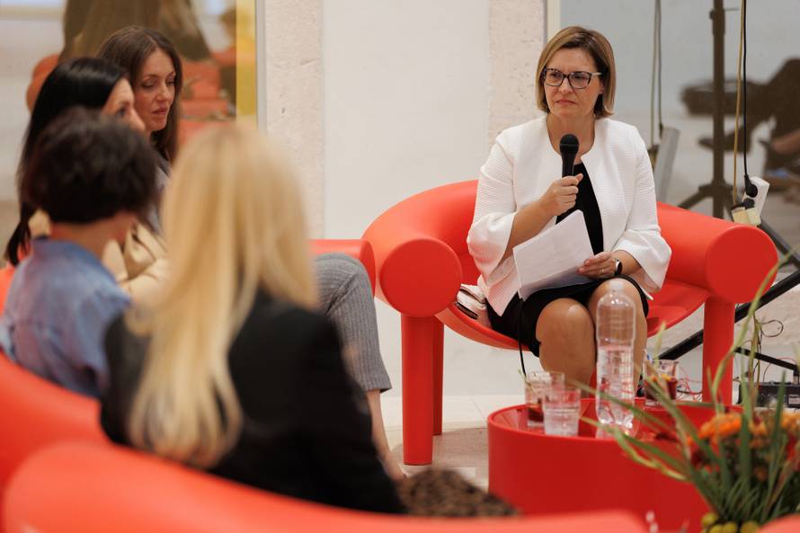 Žene imaju znanje, ali im nedostaje samopouzdanja za pokretanje biznisa