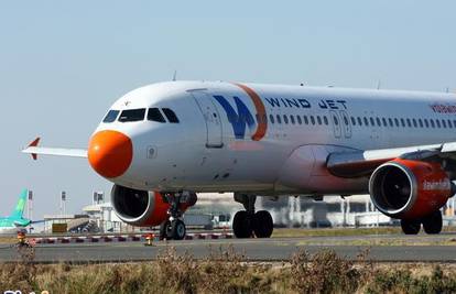 Zrakoplov skrenuo s piste, 20 ozlijeđenih u Palermu 