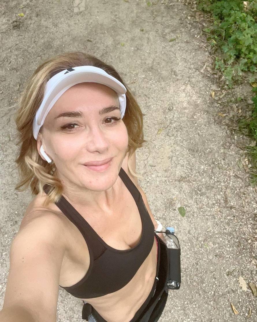 Ecija Ojdanić o obitelji i djeci: Zajedno sjedimo na ručku samo nedjeljom. Nema se vremena...