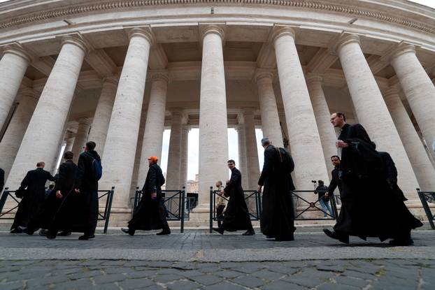Pope Francis lies in state in St. Peter's Basilica at the Vatican
