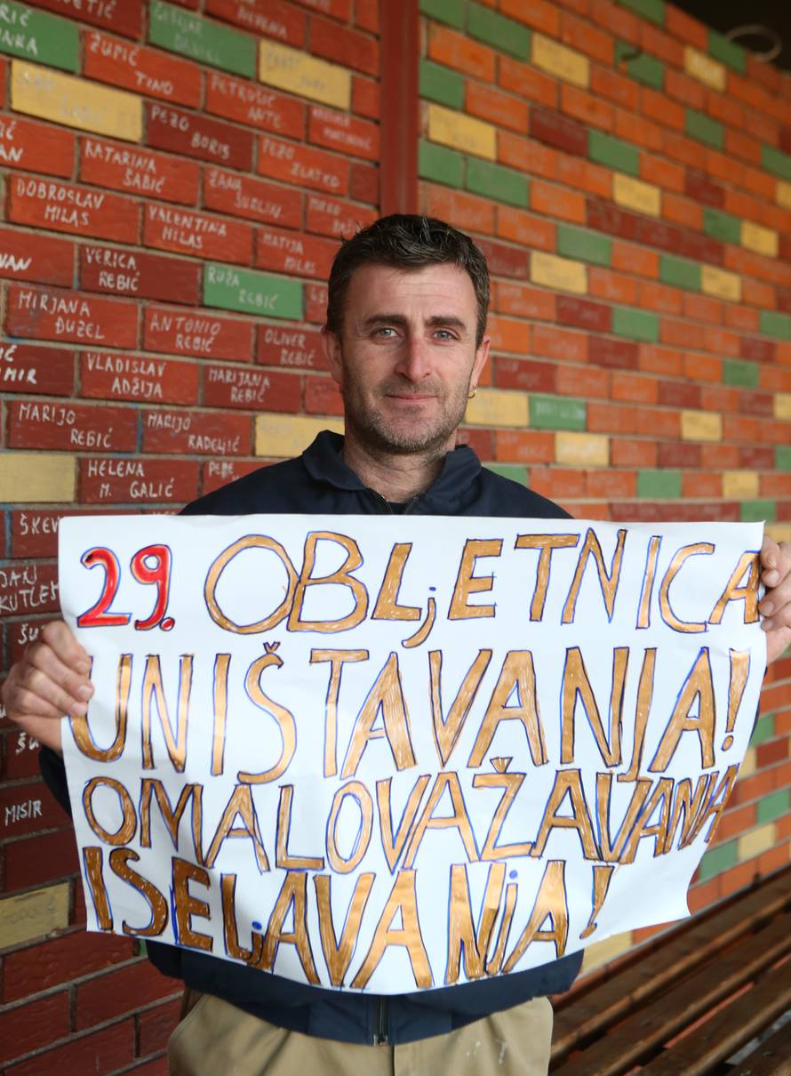 Prišao im iza leđa: HDZ-ovcima pokvario rođendansku zabavu...