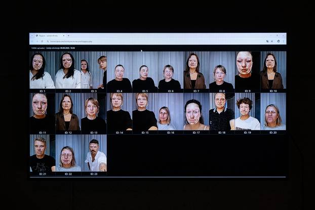 Zagreb: Otvorenje izložbe Skin(s)care - između njege i nasilja