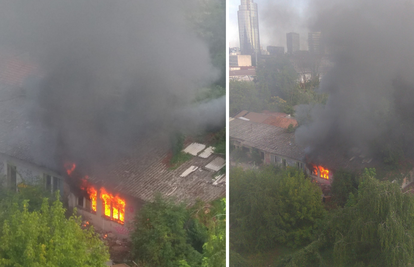 Zapalila se napuštena zgrada na Trešnjevci: 'Ovo nije prvi put da gasimo požar na ovoj lokaciji'