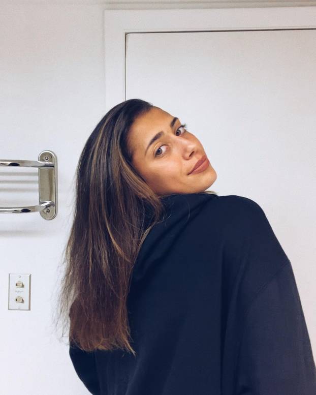 FOTO Kći srpske košarkaške legende ljubi zvijezdu Atletica i penje se prema teniskom vrhu