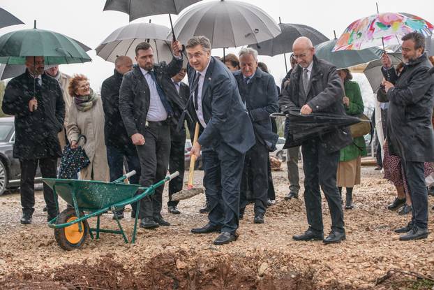 Andrej Plenković na svečanom otvorenju radova na Osnovnoj školi Cavtat