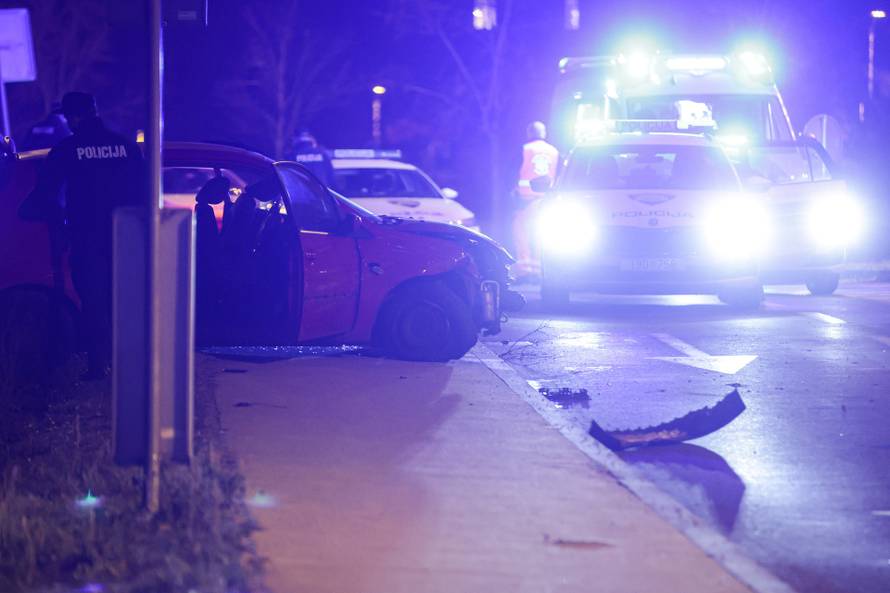 Zagreb: Velika policijska potjera završila sudarom