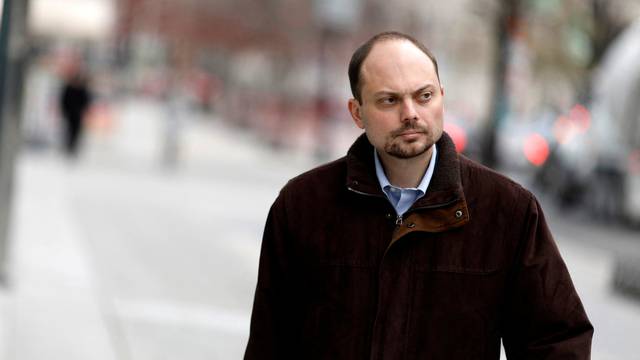 FILE PHOTO: Vladimir Kara-Murza arrives for an interview at the offices of Reuters