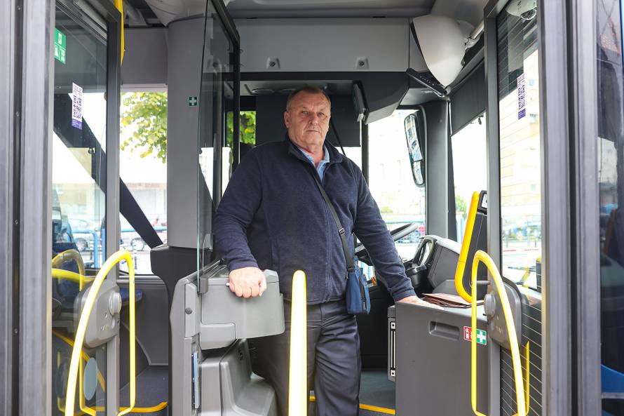 Tomaševi? i ZET predstavili nove niskopodne autobuse na elektri?ni pogon