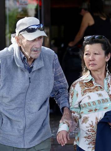 EXCLUSIVE: PREMIUM EXCLUSIVE RATES APPLY: Gene Hackman And Wife Betsy Arakawa Seen Out On A Super Rare Outing On And Early Dinner Date - 28 Mar 2024