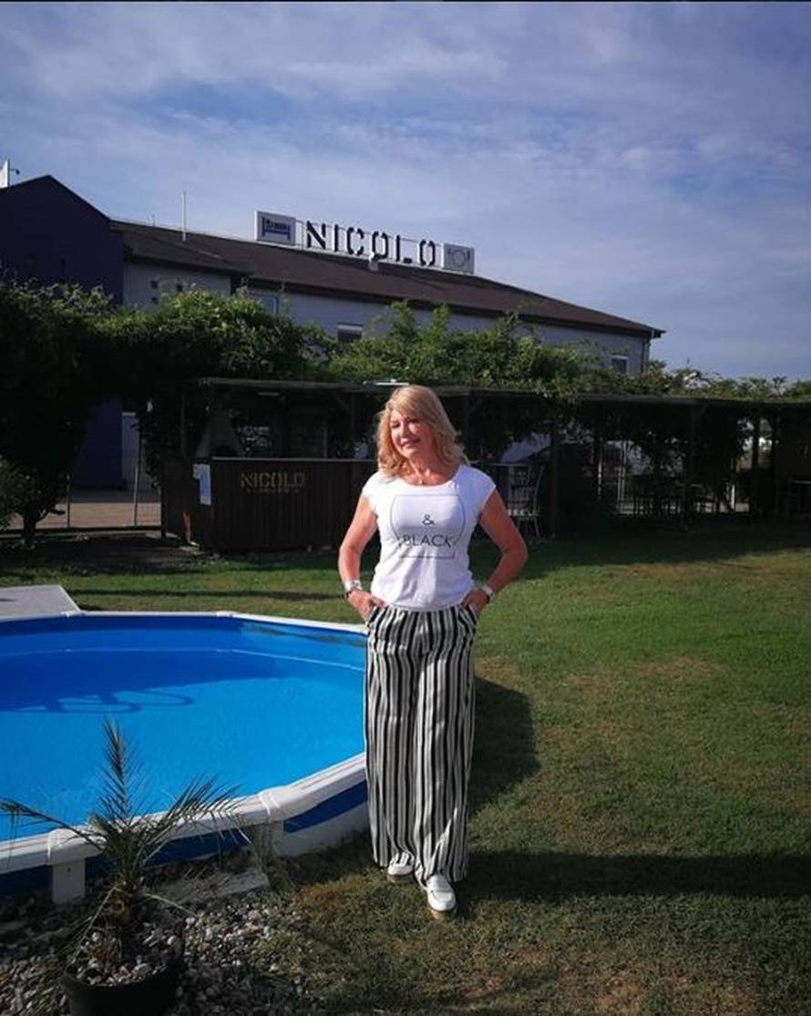 Mančić: 'Hakirali su mi telefon, ne otvarajte poruke od mene...'