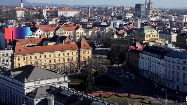 Pogled na grad Zagreb s hotela Westin