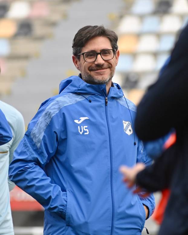 FOTO Victor Sanchez iz bolnice ravno na trening. Pogledajte prve fotke trenera Rijeke