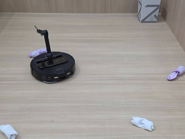 FOTO Ludilo u Berlinu: Roboti posvuda, kamere u četkici za zube, stižu i AI kućni ljubimci