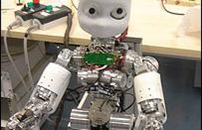 Beba robot iCub naučit će govorit za četiri godine
