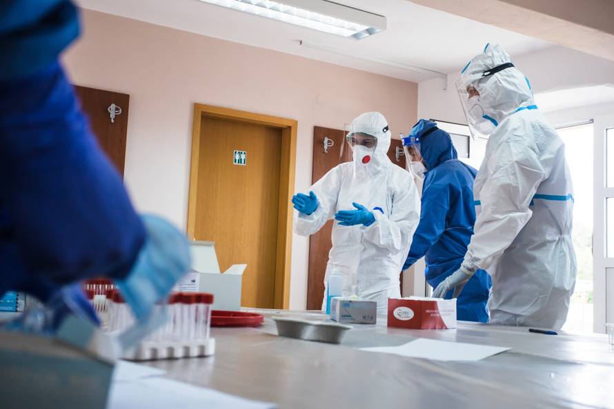 Svi propusti splitskog stožera: Brač, domovi za starije, mise...