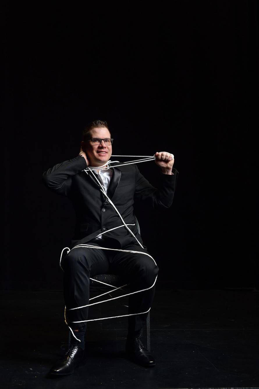 Zagreb:  Iluzionist Luka Vidović