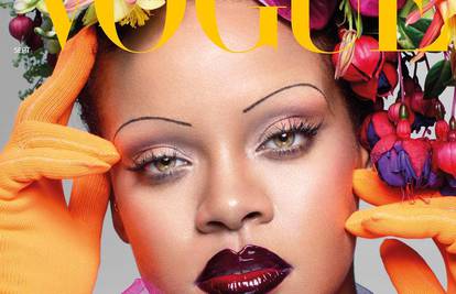 Rihanna šokirala obožavatelje: Vraća nacrtane obrve u trend