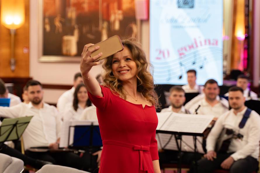 Još nekoliko dana do velikog jubileja: Šokačka Rapsodija slavi 20 godina u Areni Zagreb