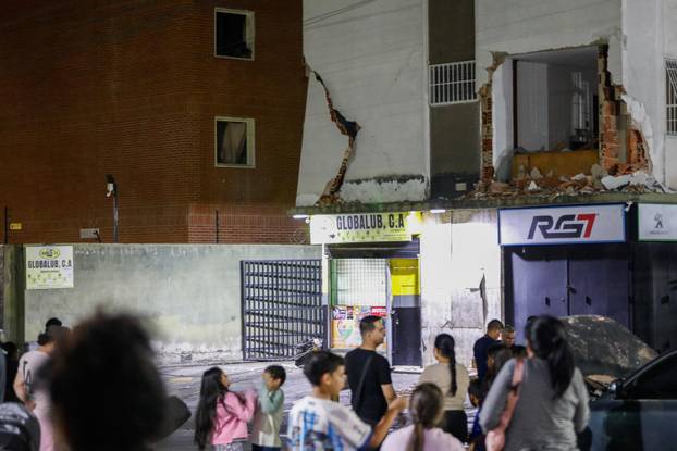 Aftermath of an earthquake in Caracas