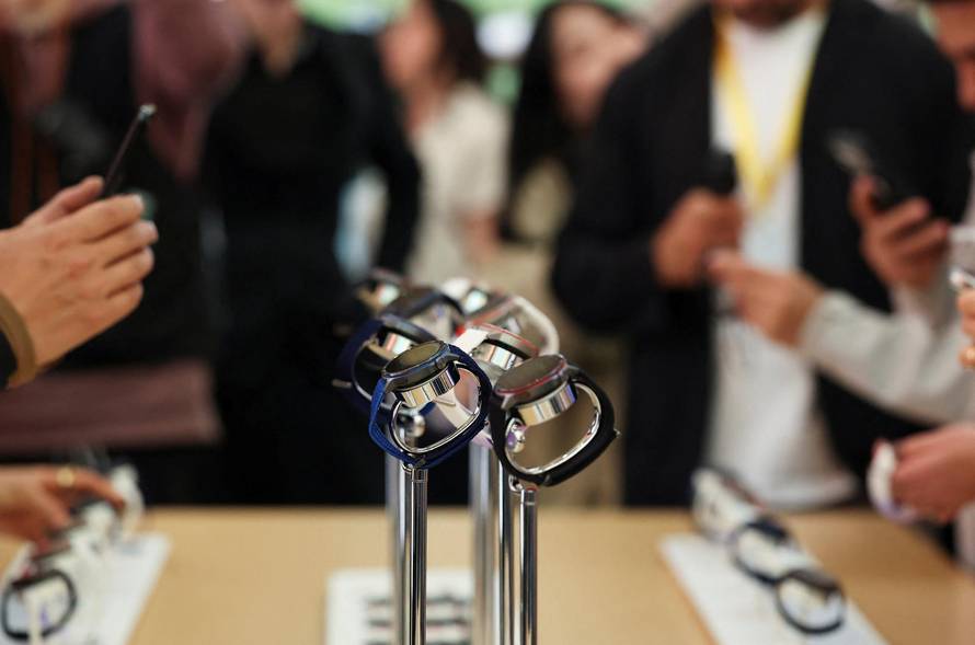 Huawei unveils their new products in a keynote in Madrid