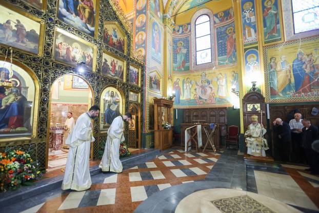 Zagreb: Pravoslavni vjernici na svetoj liturgiji u Sabornom hramu