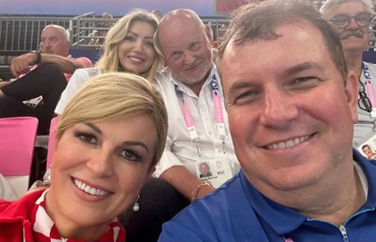 Fantastična četvorka! Kolinda objavila selfie sa suprugom, a iza njih Zlatko Mateša i Blanka