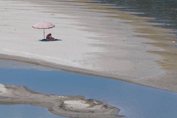 Odijek: Pješčani otoci i plaže na rijeci Dravi