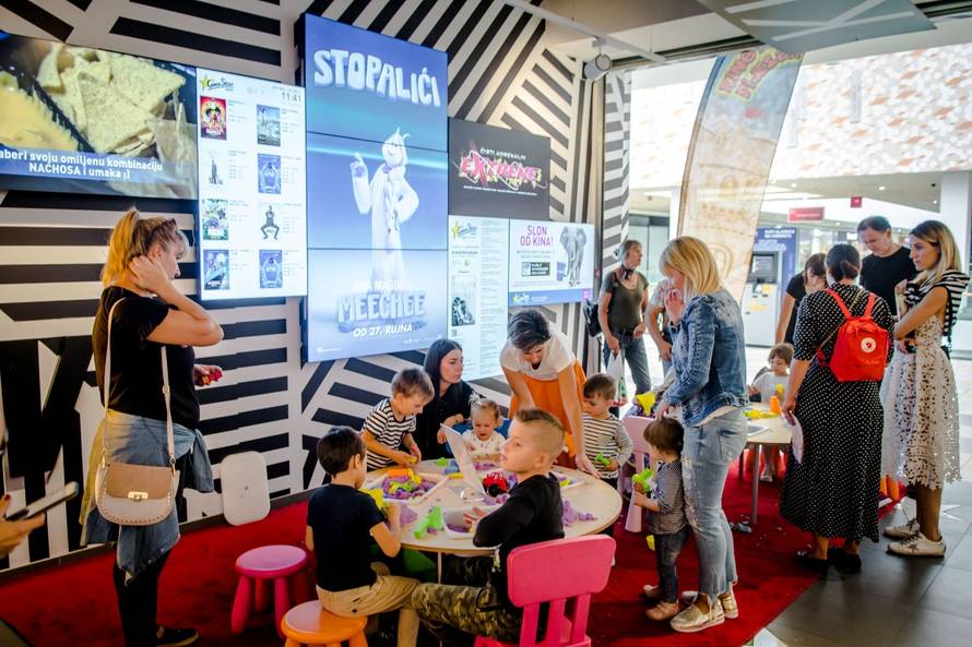 Dani filma i zabave još jednom usrećili djecu i njihove roditelje