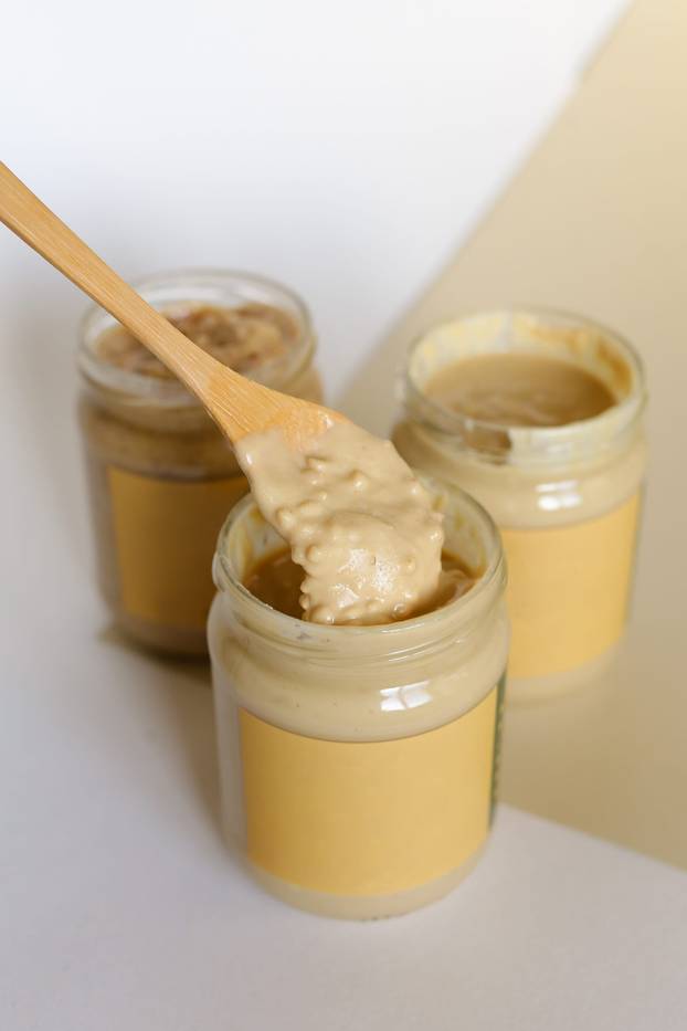 30 zdravih visokoproteinskih grickalica koje možete ponijeti