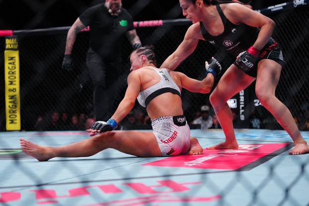 UFC Fight Night - Adesanya Vs Pyfer