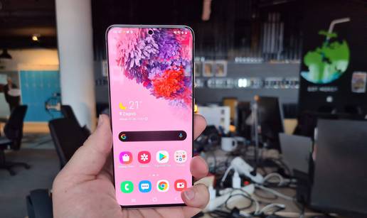 Građen po mjeri: Isprobali smo Samsungov 'mali' Galaxy S20