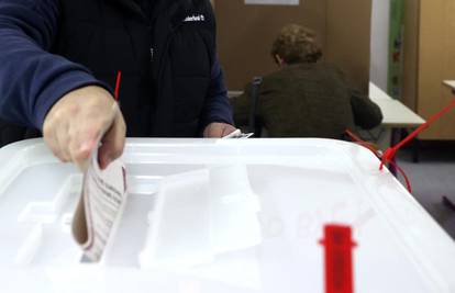 BiH: SDA na prijevremenim lokalnim izborima ponovo poražena u Tuzli i Bihaću
